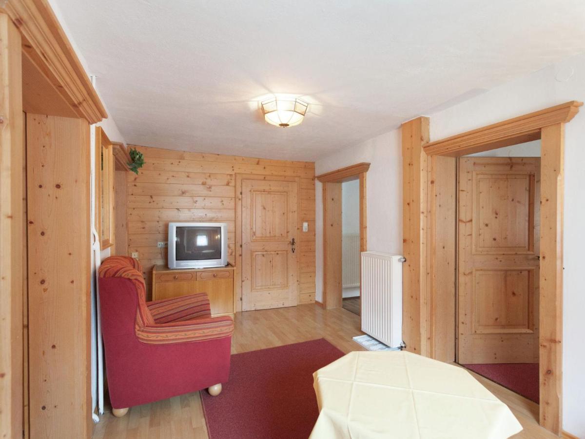 Guesthouse In Vent With Balcony Exterior photo