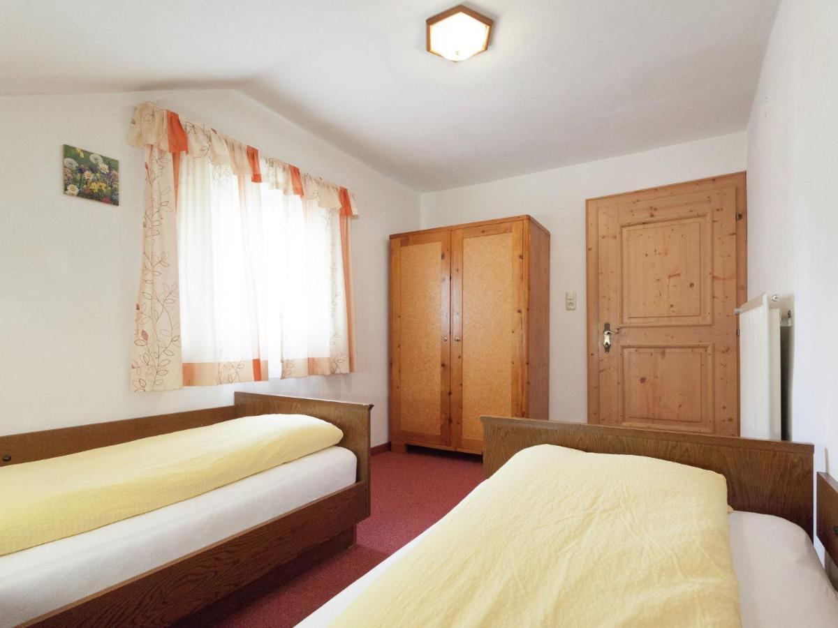Guesthouse In Vent With Balcony Exterior photo