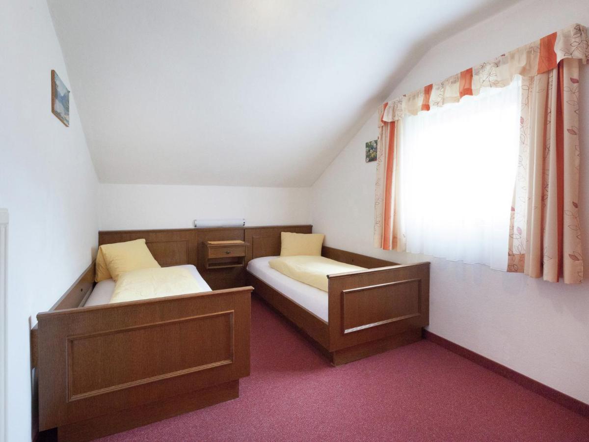Guesthouse In Vent With Balcony Exterior photo